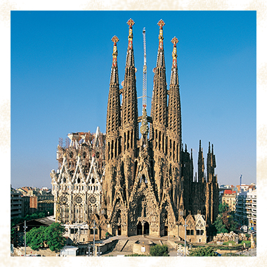 6月はメデイアテークでガウディ展にひたろう