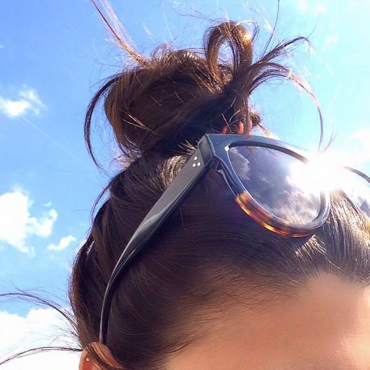 髪や頭皮も老化する!?　髪の日焼けに注意！