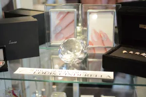 ビューティー◆LOUIS　CINDERELLA