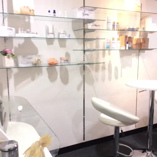 【終了】ビューティー◆ラコリーヌ(La Coline)