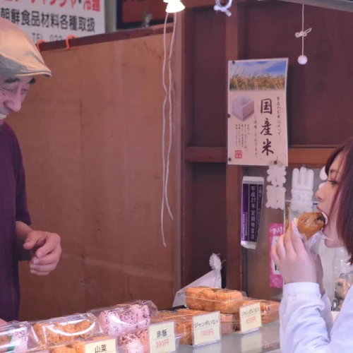 気まぐれスポット★（株）花笠だんご本舗 朝市店（仙台朝市）