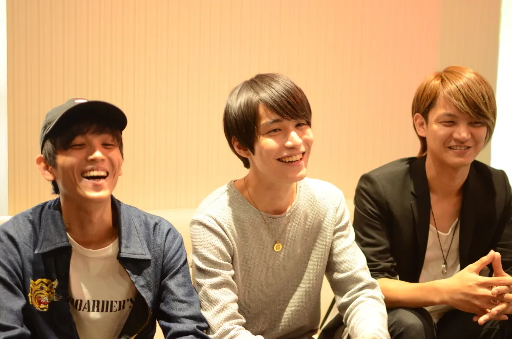 【終了】　リアクションザブッタ　【サイン色紙プレゼント】