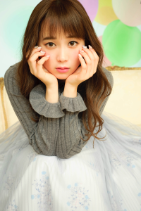 ミスト・ヴォイスと称される歌声を持つ、注目のソロシンガー【塩ノ谷早耶香】