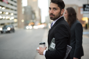 付き合う前に知りたい！浮気する男…８つのタイプ【自虐男】