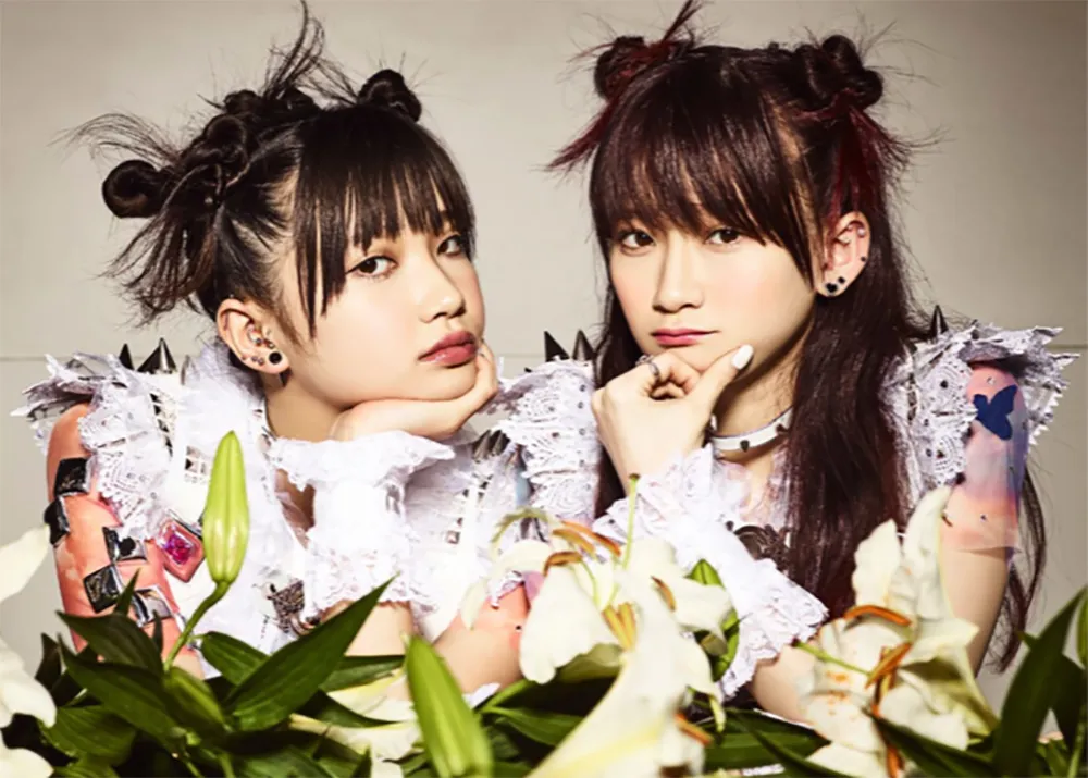 【終了】The Idol Formerly Known As LADYBABY　【直筆サイン入り色紙プレゼント】