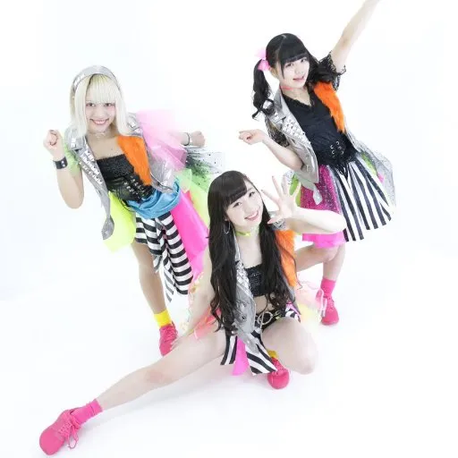 【終了】ピイシーズ　【直筆サイン入り色紙プレゼント】