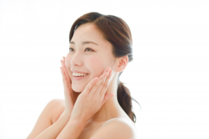 【できちゃったシミを消す】シミを完璧にカバーできるファンデ特集