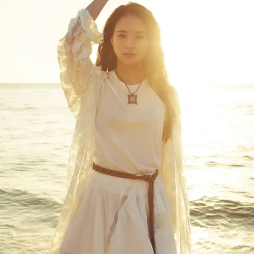 【Leola】2017年7月12日（水）発売『Hello! My Name is Leola.』