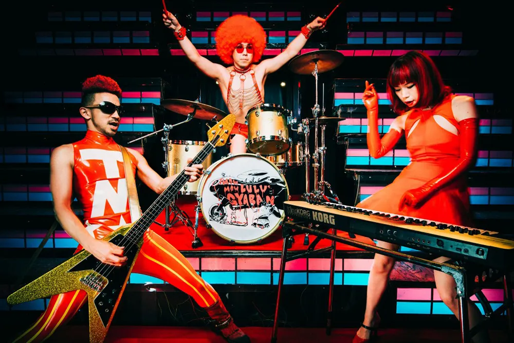 【終了】モーモールルギャバン【直筆サイン入り色紙プレゼンント】