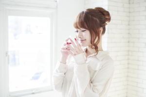 【モテる女が絶対にやらない行動】清潔感のない服装や行動はしない！