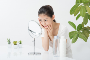 【秋の花粉症】肌が荒れたときにおすすめの優しいコスメ