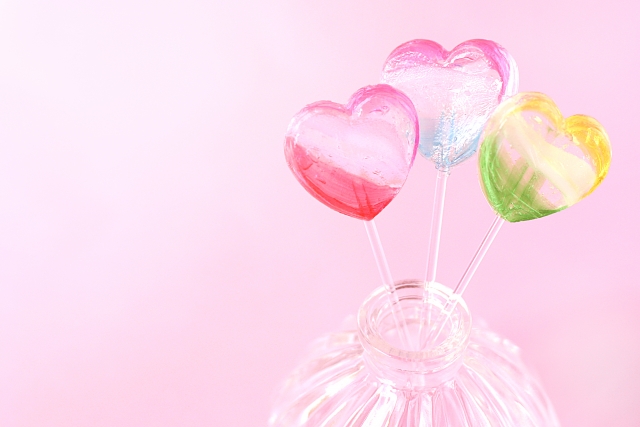 【2018バレンタイン】もらって嬉しい！カラフル海外お菓子特集