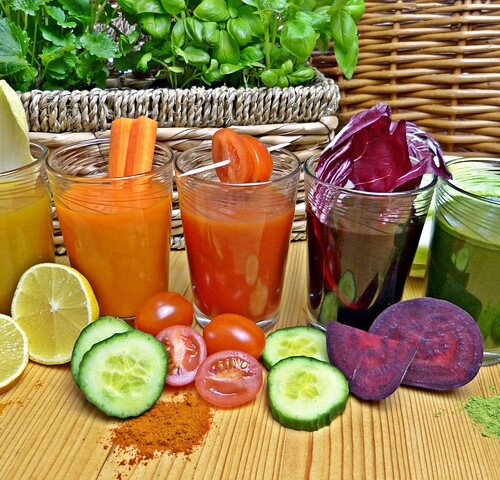 【自宅でコールドプレスジュース】安い材料で作れるレシピ３選