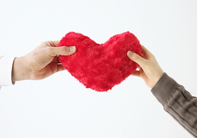 【2018バレンタイン】チョコ嫌いな彼に贈りたい特別なギフト３選