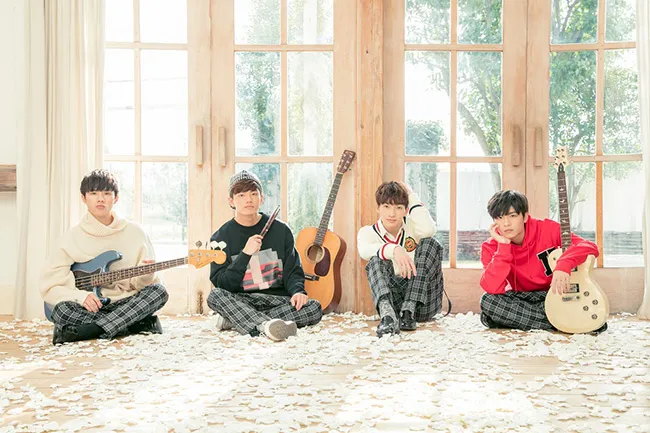 【終了】noovy【直筆サイン入り色紙プレゼント】