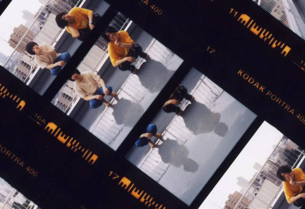 【終了】ドミコ【直筆サイン入り色紙プレゼント】