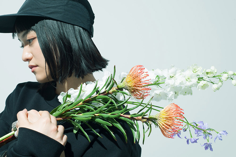 【抽選で１名様】iri　【直筆サイン入り色紙プレゼント】