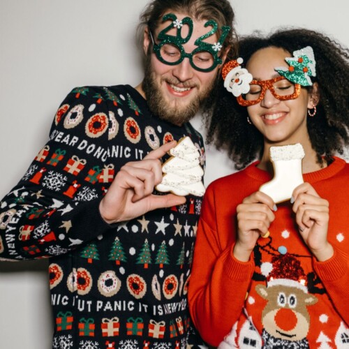 おしゃれ女子必見！クリスマスディナーにぴったりのファッション＆メイク術✨