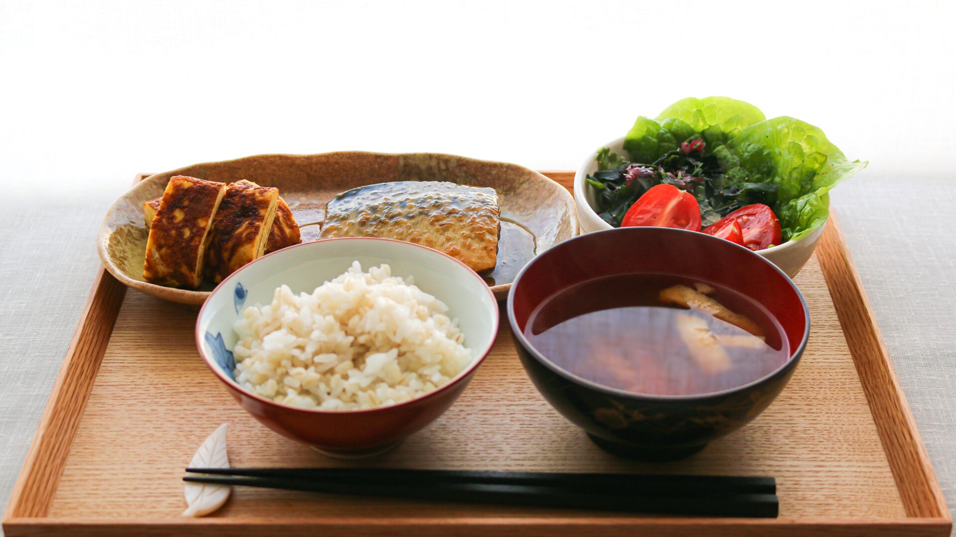 やよい軒、ごはんおかわり有料化！？