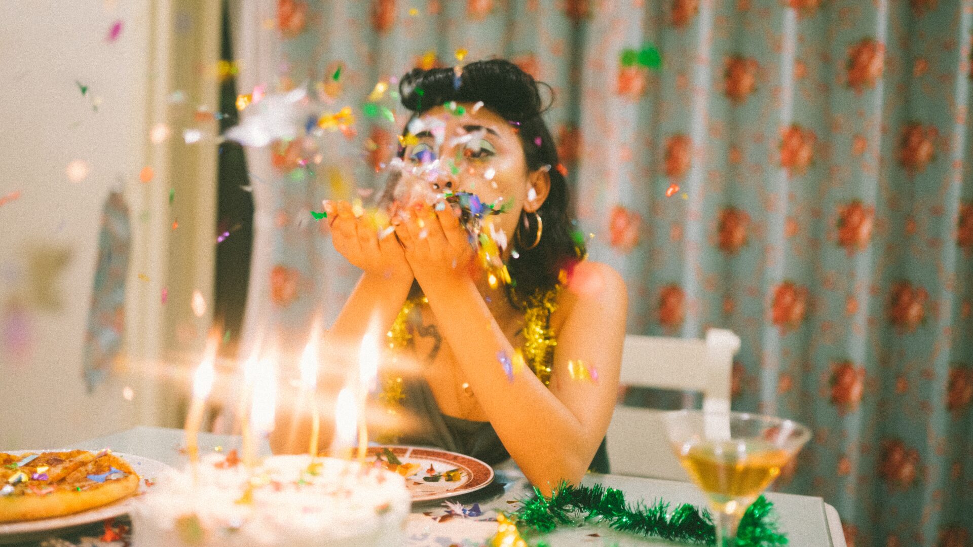 ひとりクリスマスをもっと楽しく！贅沢な過ごし方5選