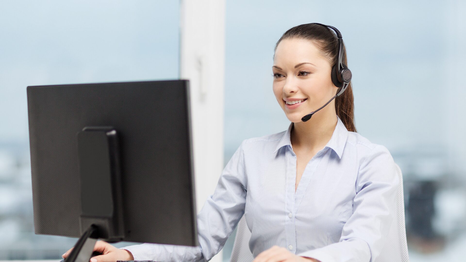 年末年始明けで依頼が急増！「退職代行」を利用する女性たちの実態とは？